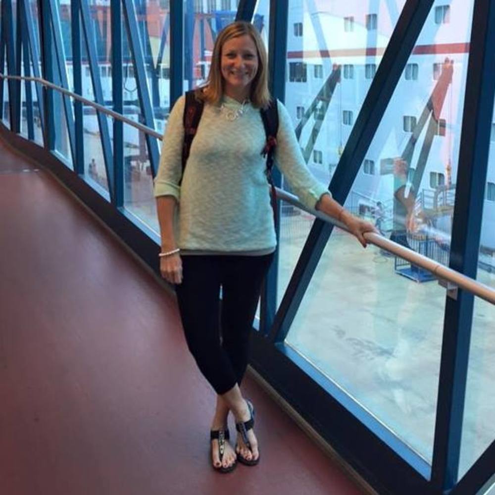 Meet your Posher, Elizabeth